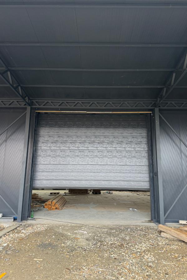 segmentna garažna i industrijska vrata43 segmentna garažna i industrijska vrata