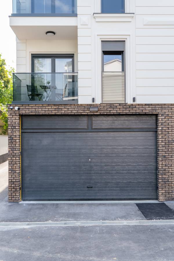 v-roll-studio-06704 Garazna vrata 10