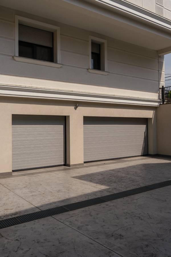 v-roll-studio-06724 Garazna vrata 17