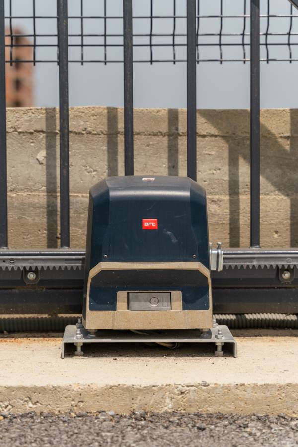 v-roll-studio-06829 Kapija 6