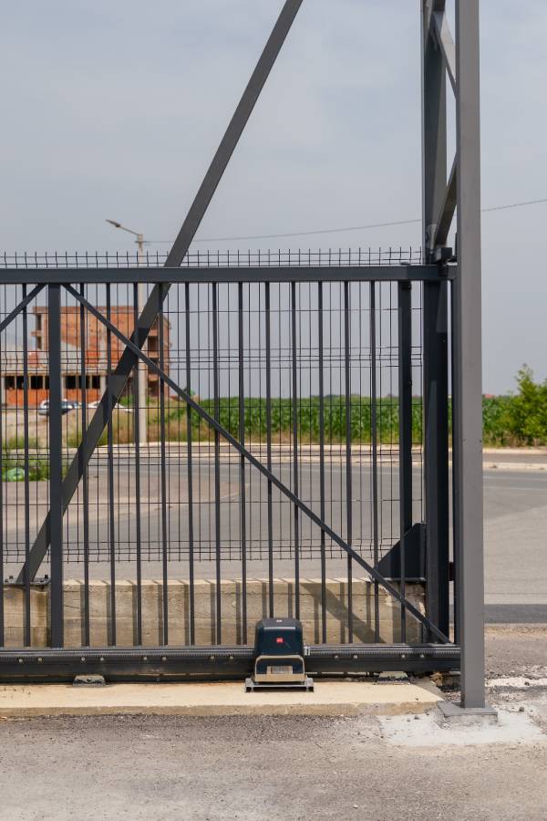 v-roll-studio-06831 Kapija 2